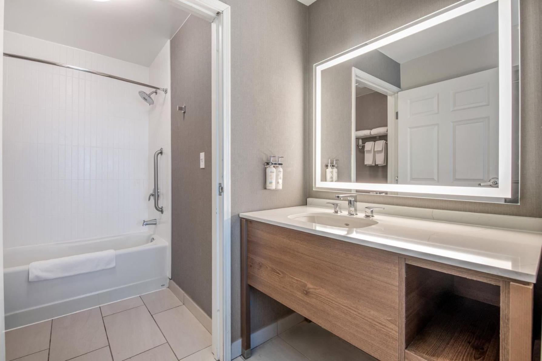 Staybridge Suites Rocklin - Roseville Area By Ihg Екстериор снимка